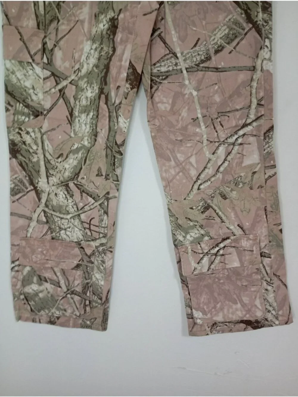 Disclosure Wide Leg Camo Cargo Pants Sz 9/29 Pink & Olive Green Pockets Utility